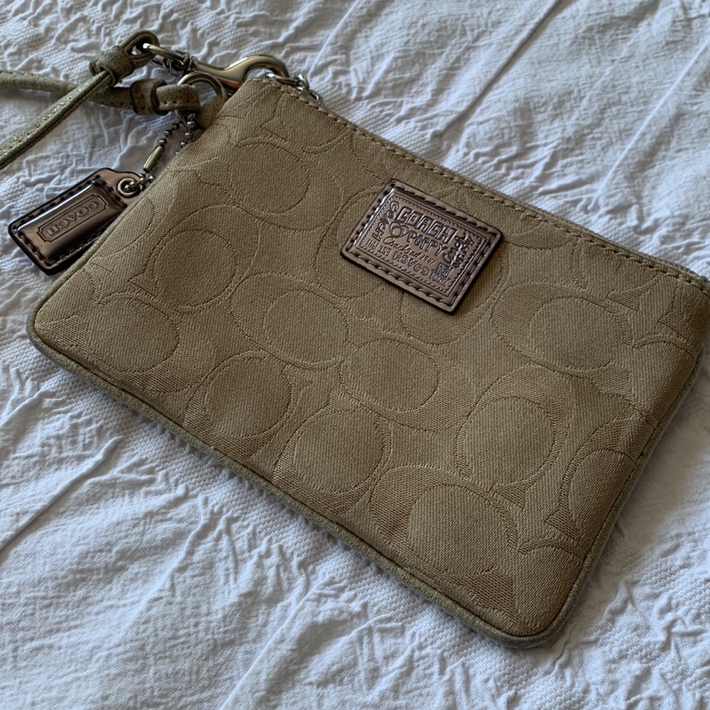 Coach Poppy Clutch